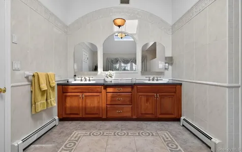 301 Berry Hill Road Oyster Bay Cove NY 11791
