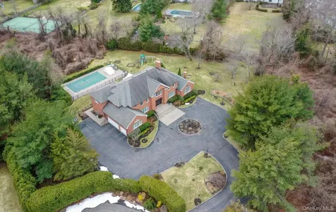 301 Berry Hill Road Oyster Bay Cove NY 11791