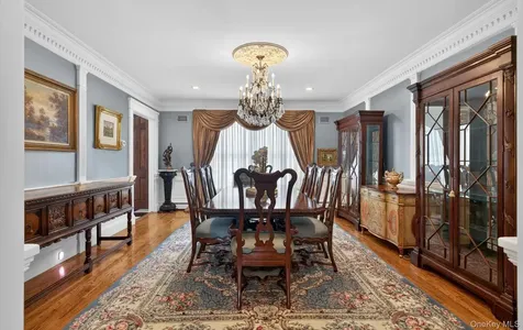 301 Berry Hill Road Oyster Bay Cove NY 11791