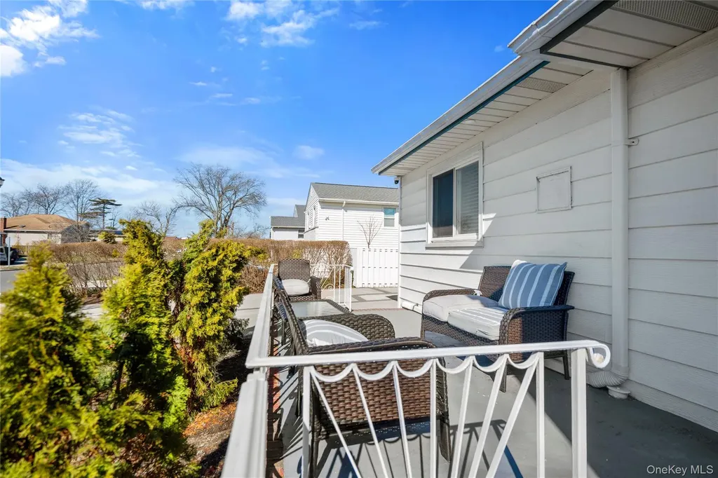 70 Forest Road Valley Stream NY 11581