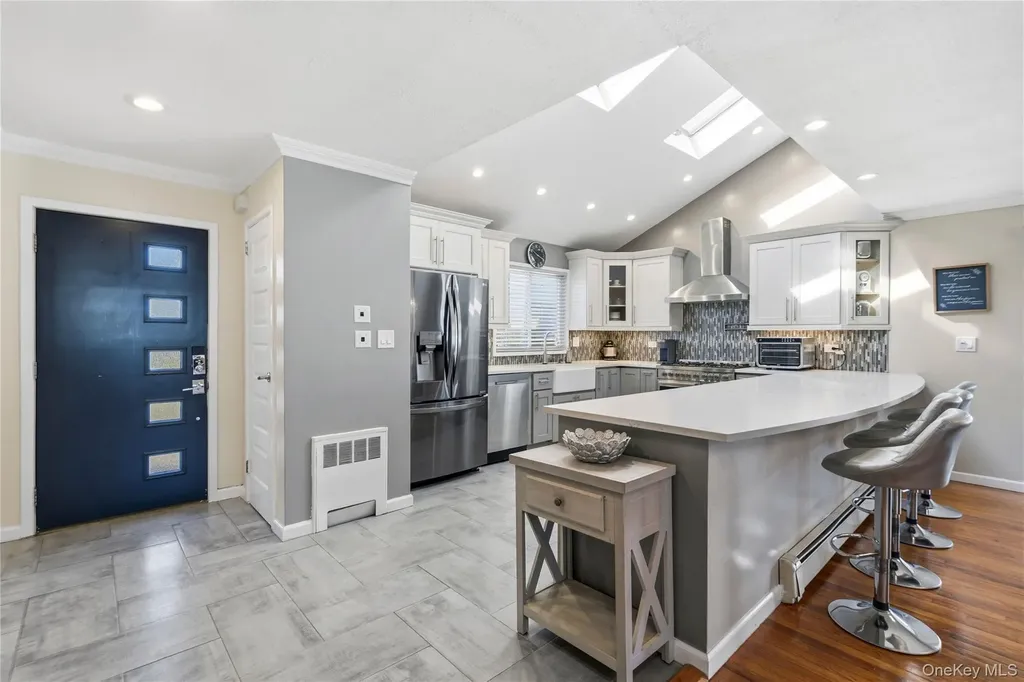 70 Forest Road Valley Stream NY 11581