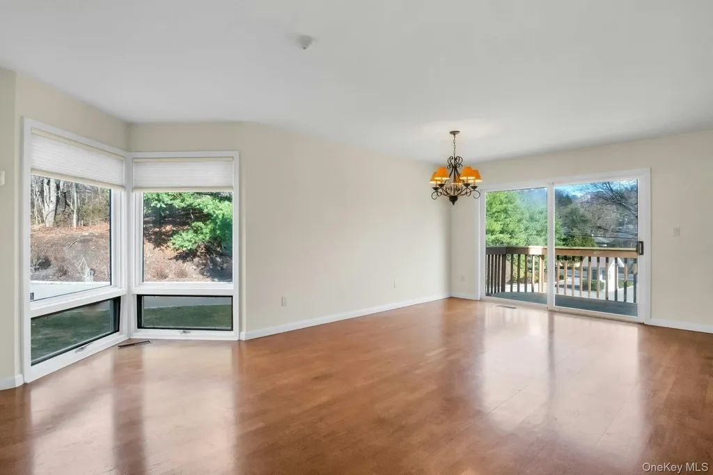 1 Spring Pond Drive Ossining NY 10562