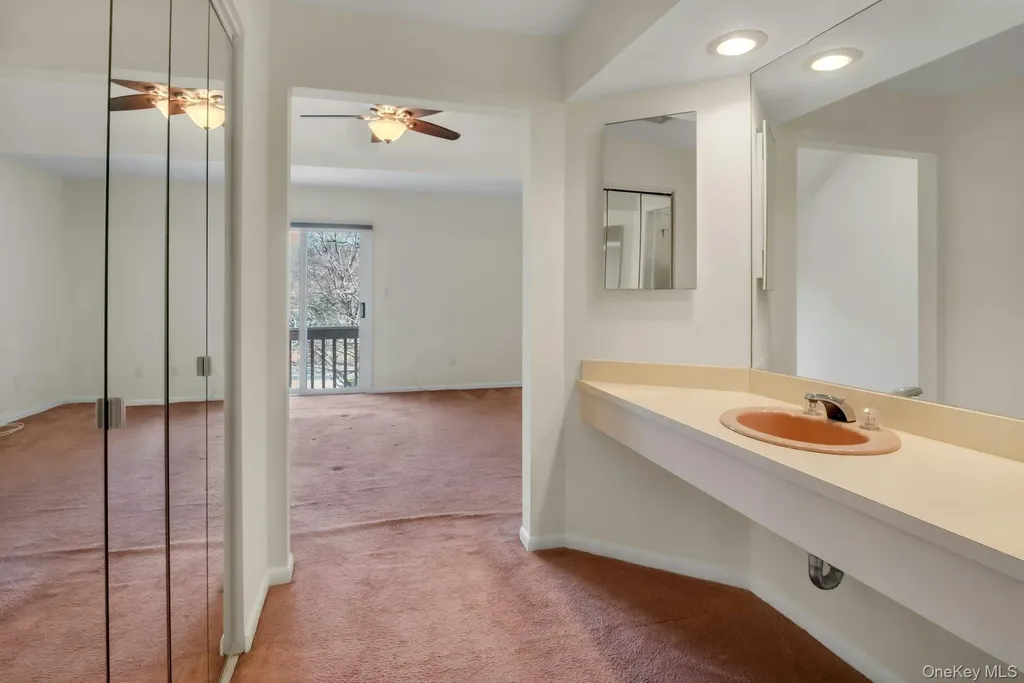 1 Spring Pond Drive Ossining NY 10562