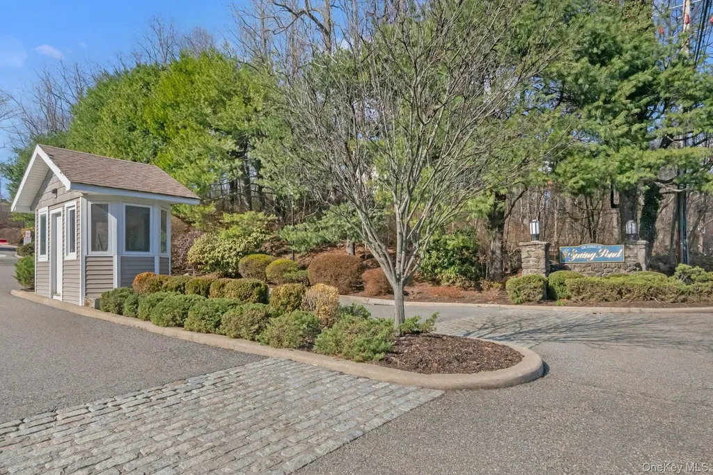 1 Spring Pond Drive Ossining NY 10562