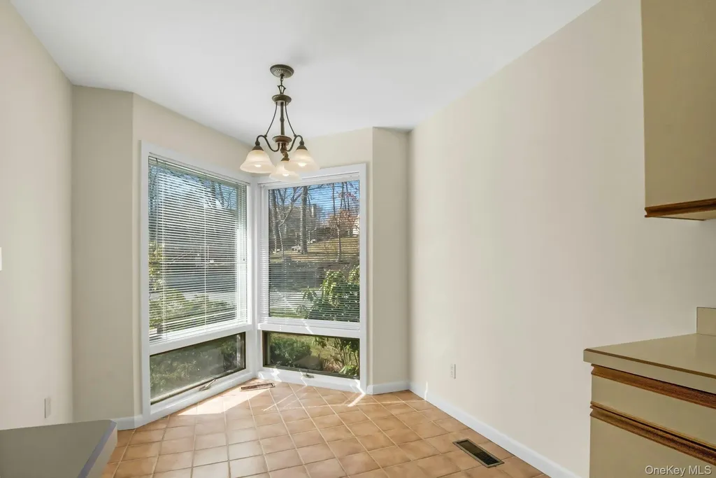 1 Spring Pond Drive Ossining NY 10562
