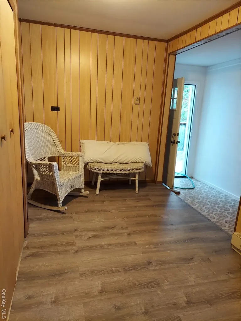 8 Central Avenue White Lake NY 12786