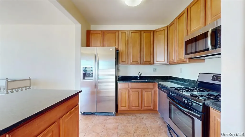6910 Beach Front Road Arverne NY 11692