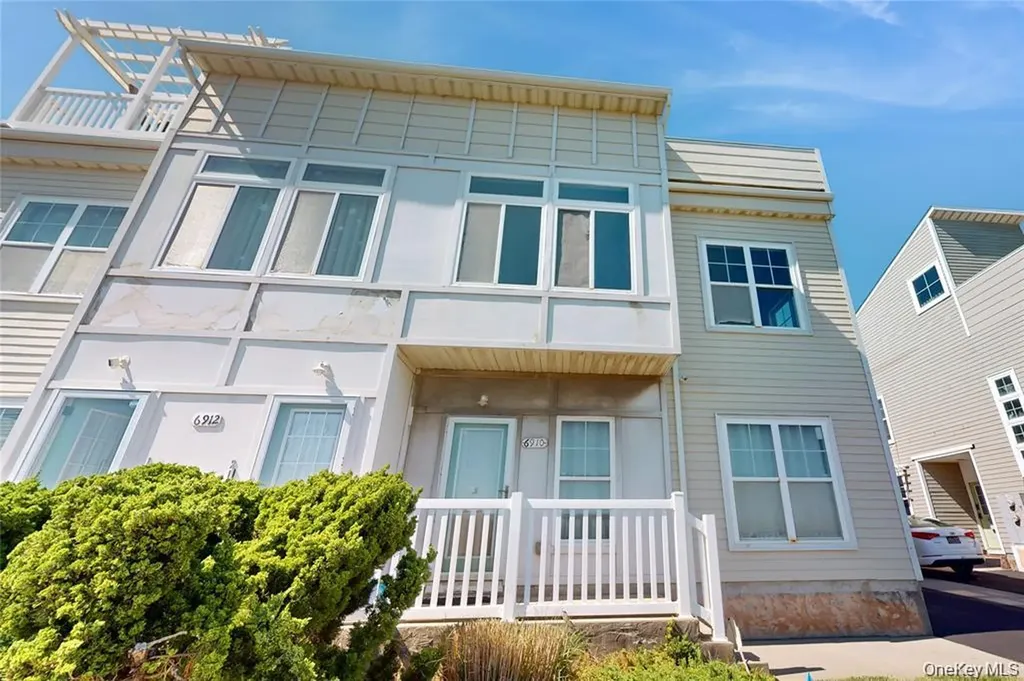 6910 Beach Front Road Arverne NY 11692