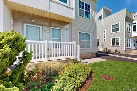 6910 Beach Front Road Arverne NY 11692
