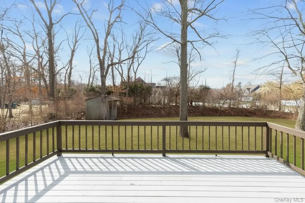 142 Gerard Road Yaphank NY 11980