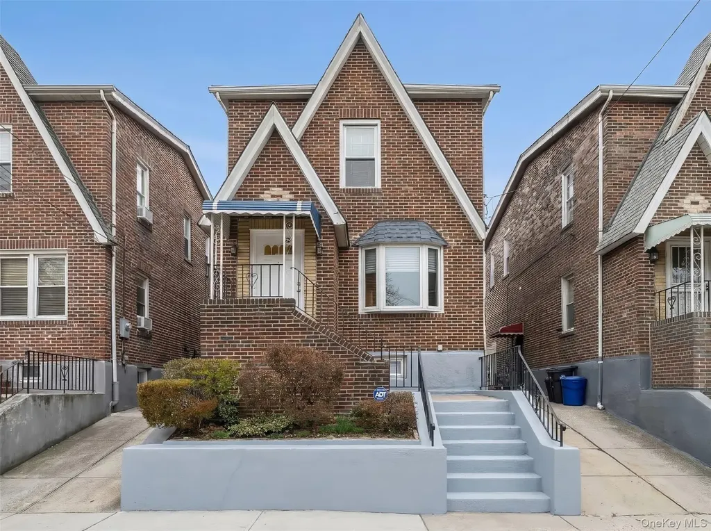 119-41 27th Avenue Flushing NY 11354