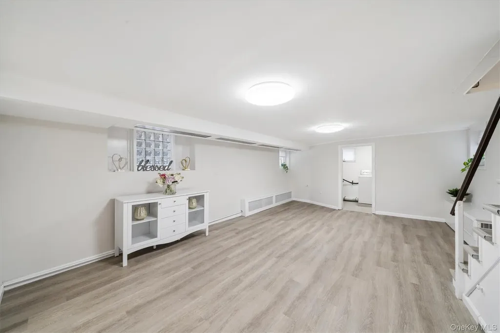 119-41 27th Avenue Flushing NY 11354