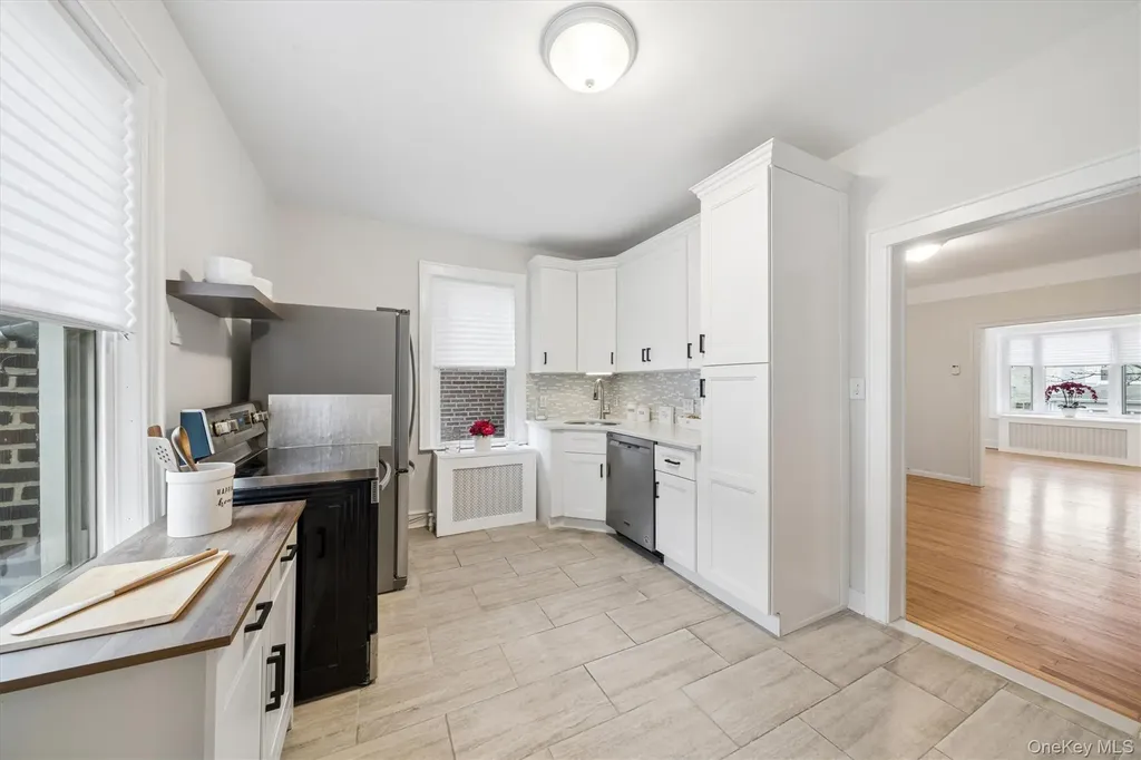 119-41 27th Avenue Flushing NY 11354