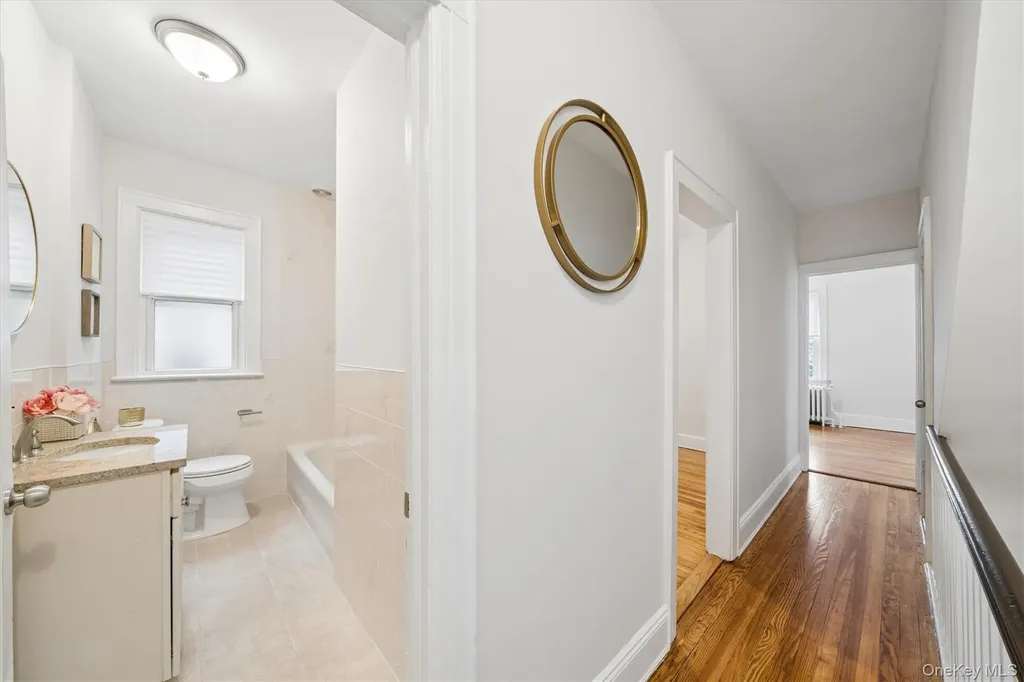 119-41 27th Avenue Flushing NY 11354