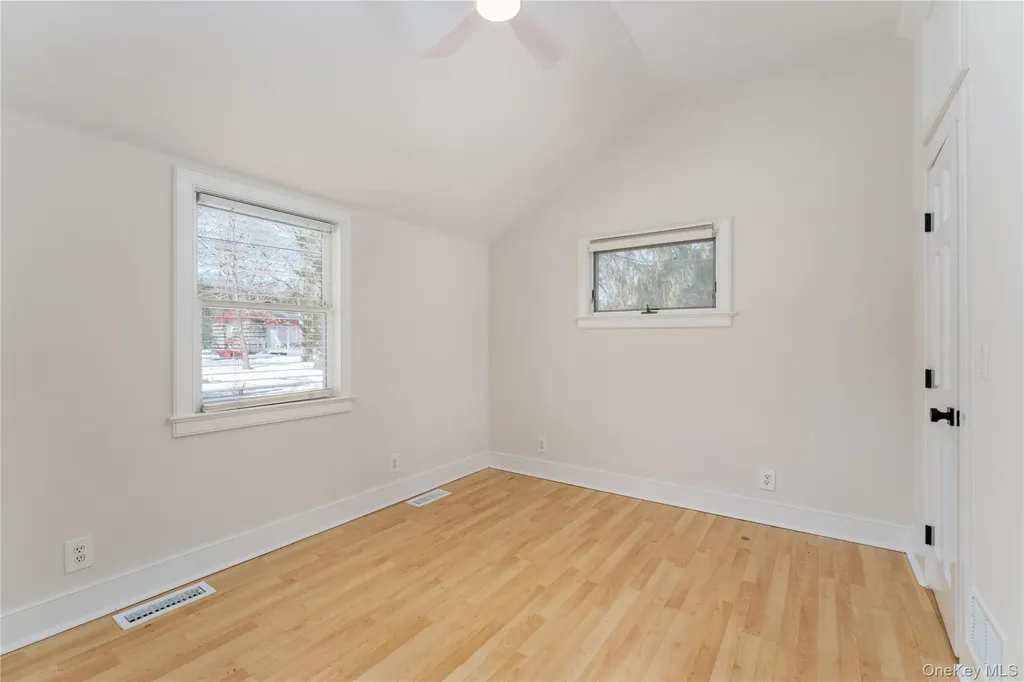 5 Sherman Avenue Hampton Bays NY 11946