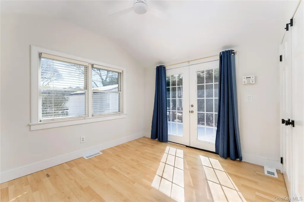 5 Sherman Avenue Hampton Bays NY 11946