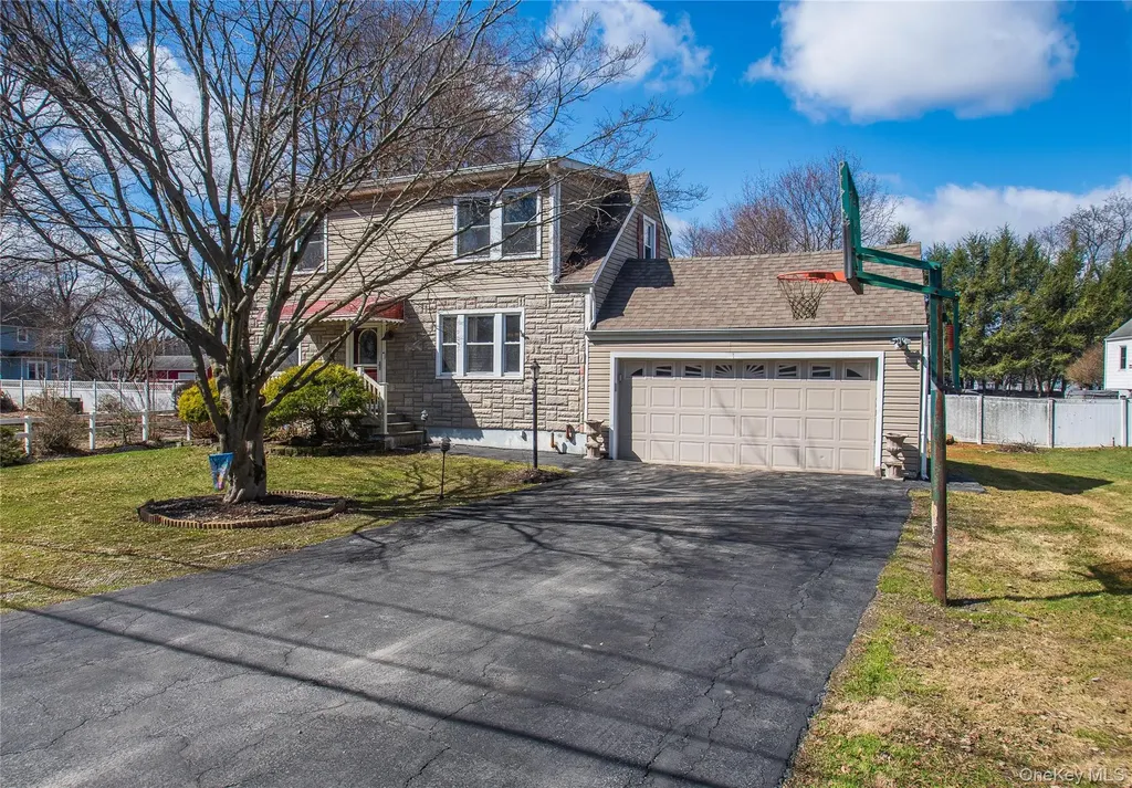 5 Croft Road Poughkeepsie NY 12603