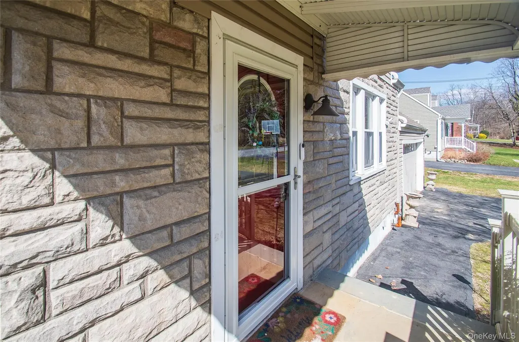 5 Croft Road Poughkeepsie NY 12603