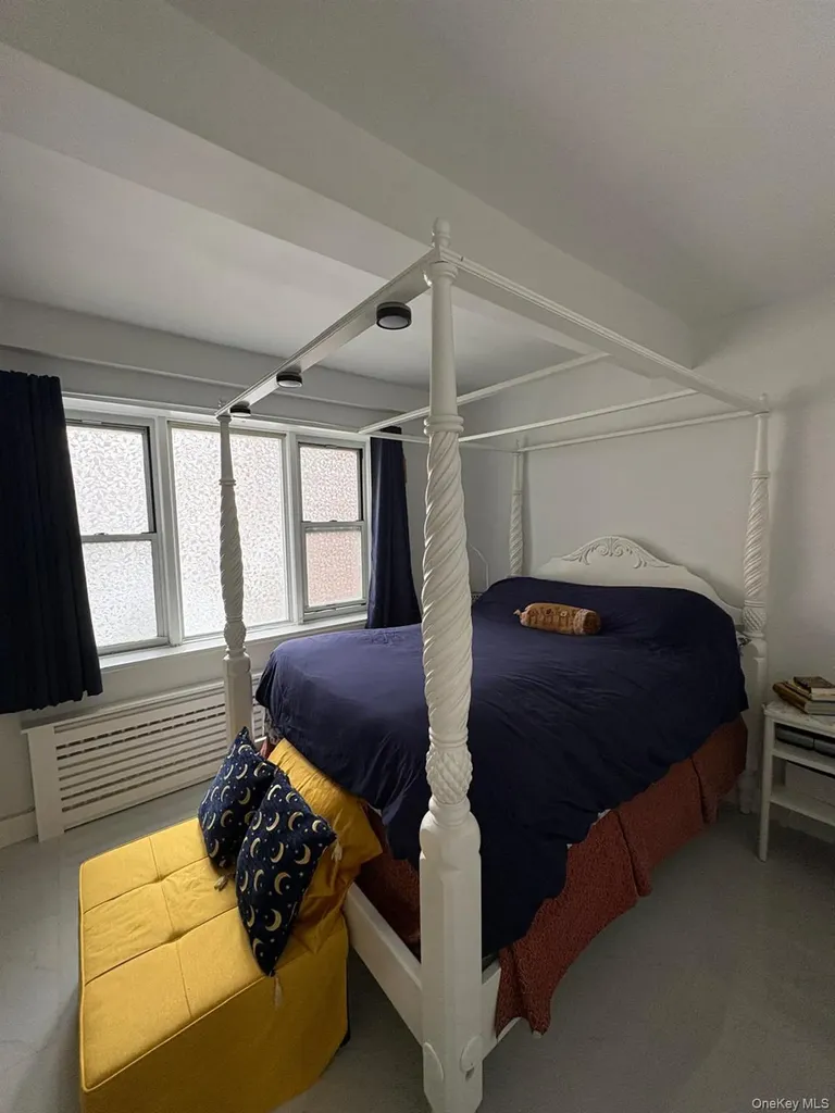 4 Sadore Yonkers NY 10710