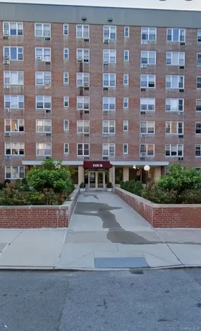 4 Sadore Yonkers NY 10710