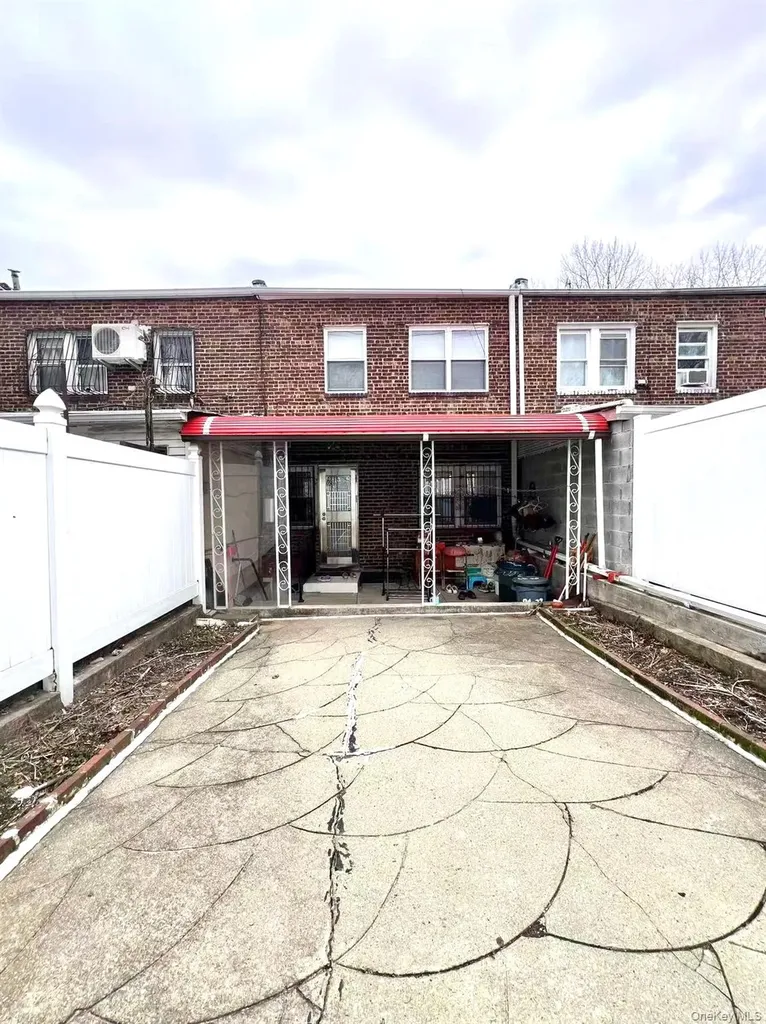 94-27 43rd Avenue Elmhurst NY 11373