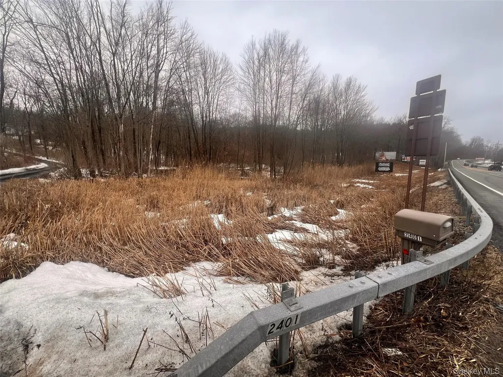 2413 Route 44 Salt Point NY 12578