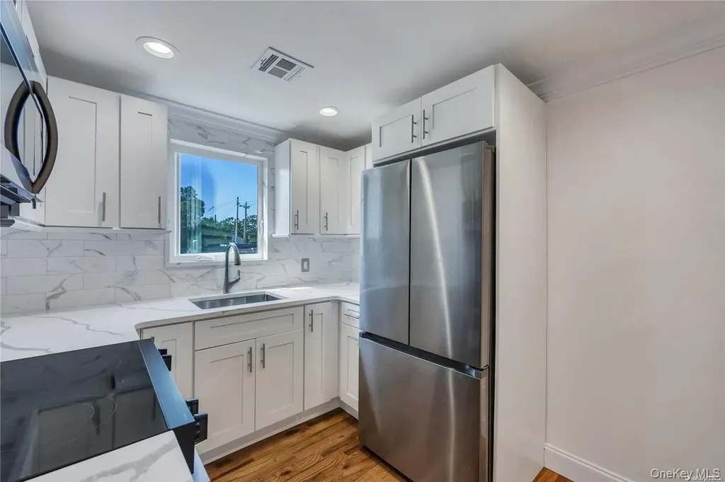 177 Waverly Avenue Patchogue NY 11772