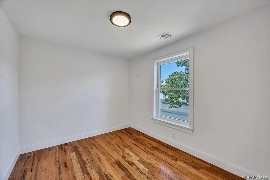 177 Waverly Avenue Patchogue NY 11772