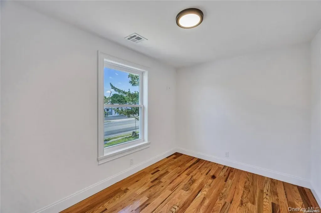 177 Waverly Avenue Patchogue NY 11772