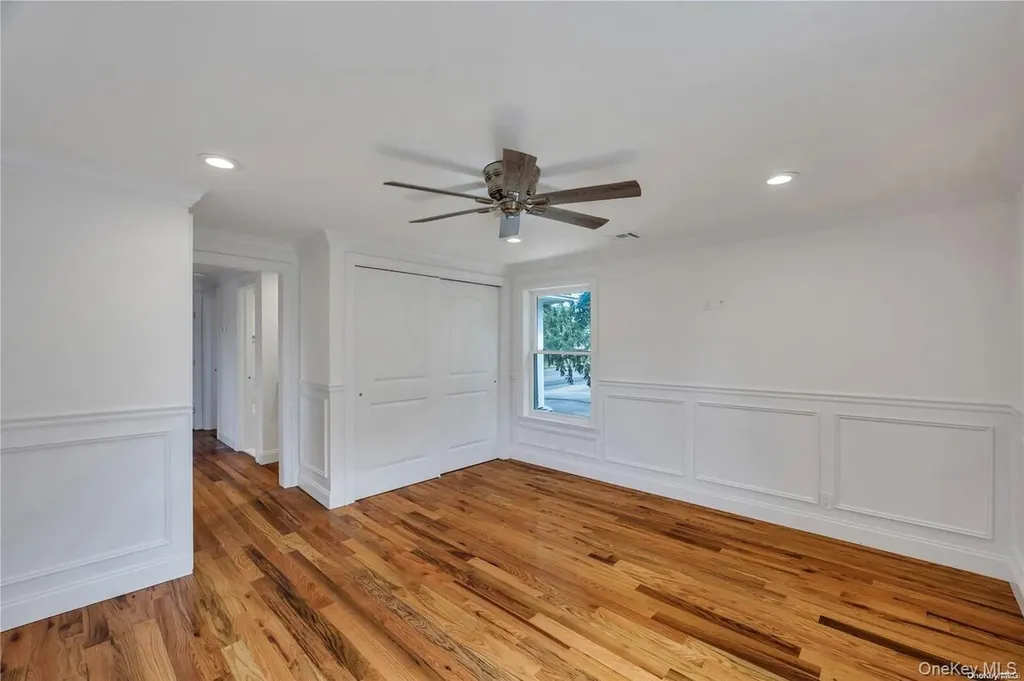 177 Waverly Avenue Patchogue NY 11772