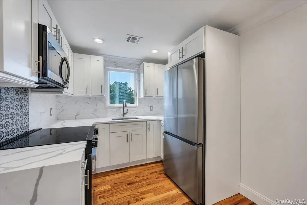 177 Waverly Avenue Patchogue NY 11772