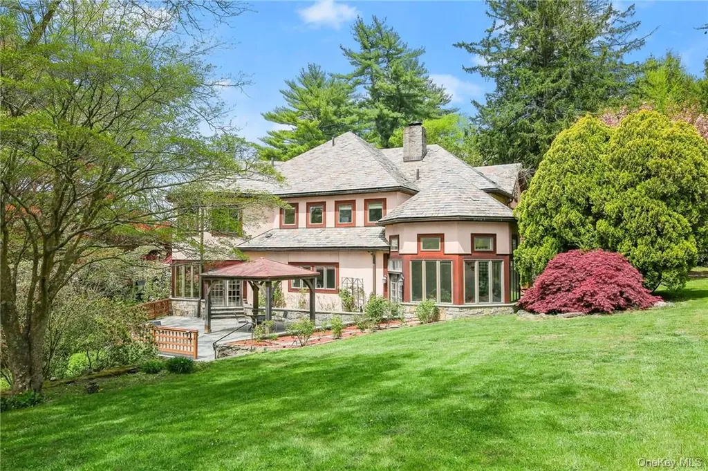 99 Moseman Avenue Katonah NY 10536