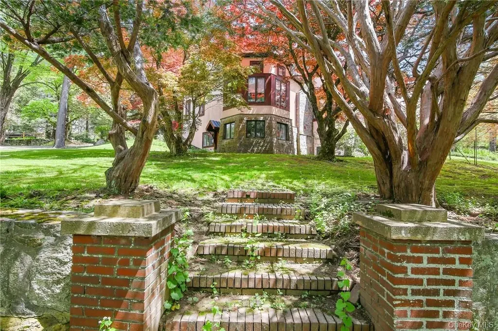 99 Moseman Avenue Katonah NY 10536