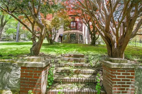 99 Moseman Avenue Katonah NY 10536