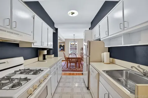 120 E Hartsdale Avenue Hartsdale NY 10530