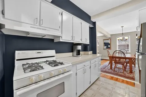 120 E Hartsdale Avenue Hartsdale NY 10530