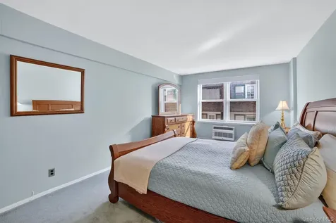 120 E Hartsdale Avenue Hartsdale NY 10530