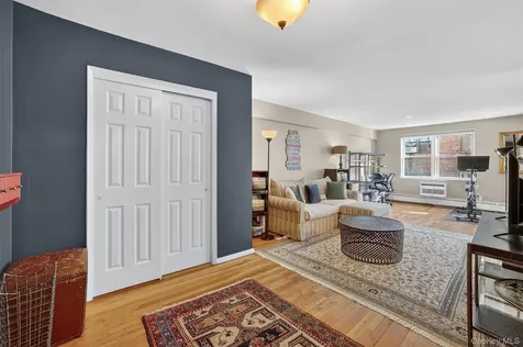 120 E Hartsdale Avenue Hartsdale NY 10530
