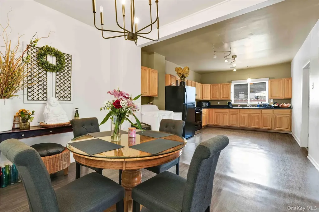 152 Miller Avenue Brooklyn NY 11207
