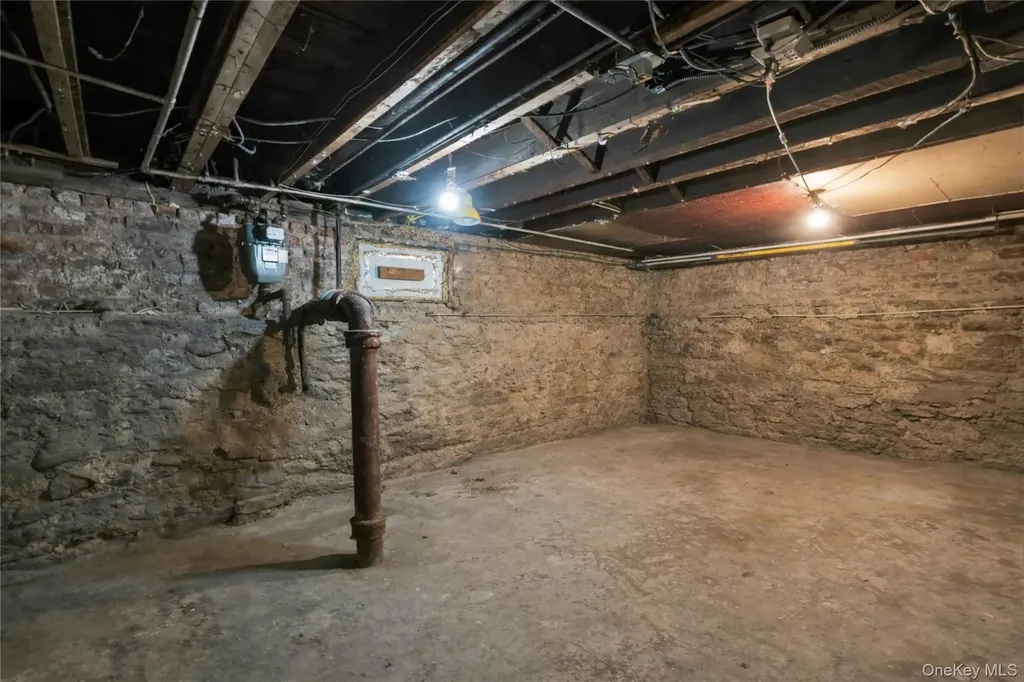 152 Miller Avenue Brooklyn NY 11207