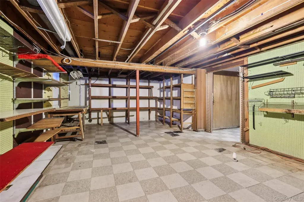 25 Freund Drive Nanuet NY 10954