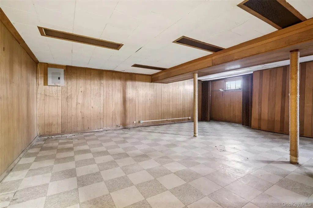 25 Freund Drive Nanuet NY 10954