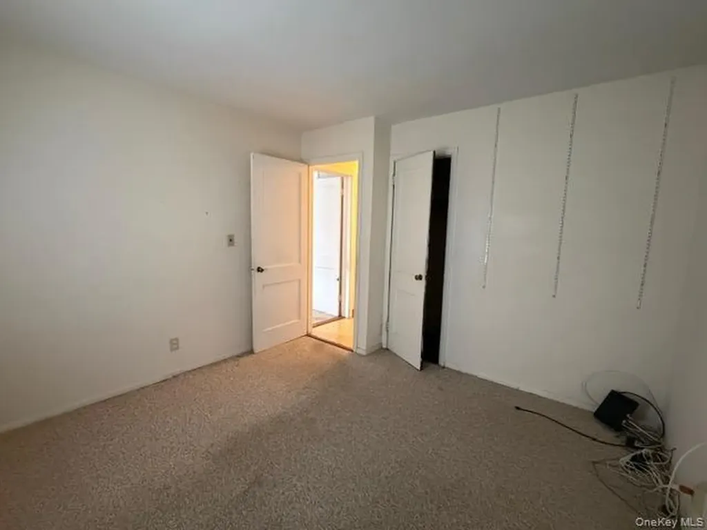 207 Morsemere Avenue Yonkers NY 10703