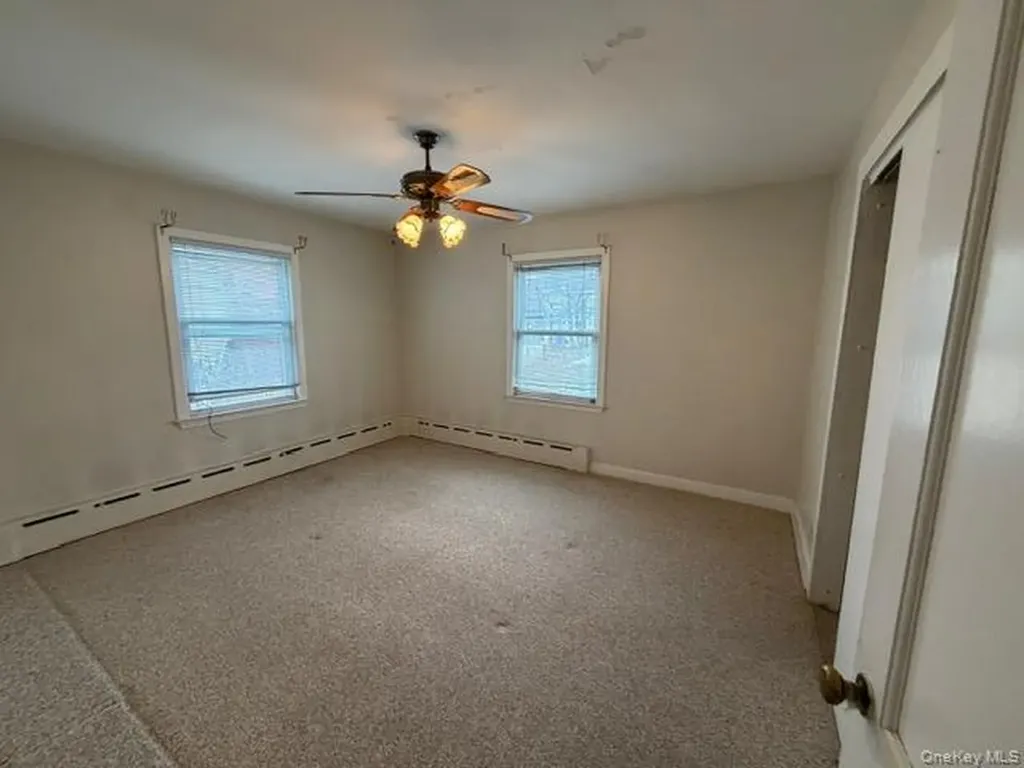 207 Morsemere Avenue Yonkers NY 10703
