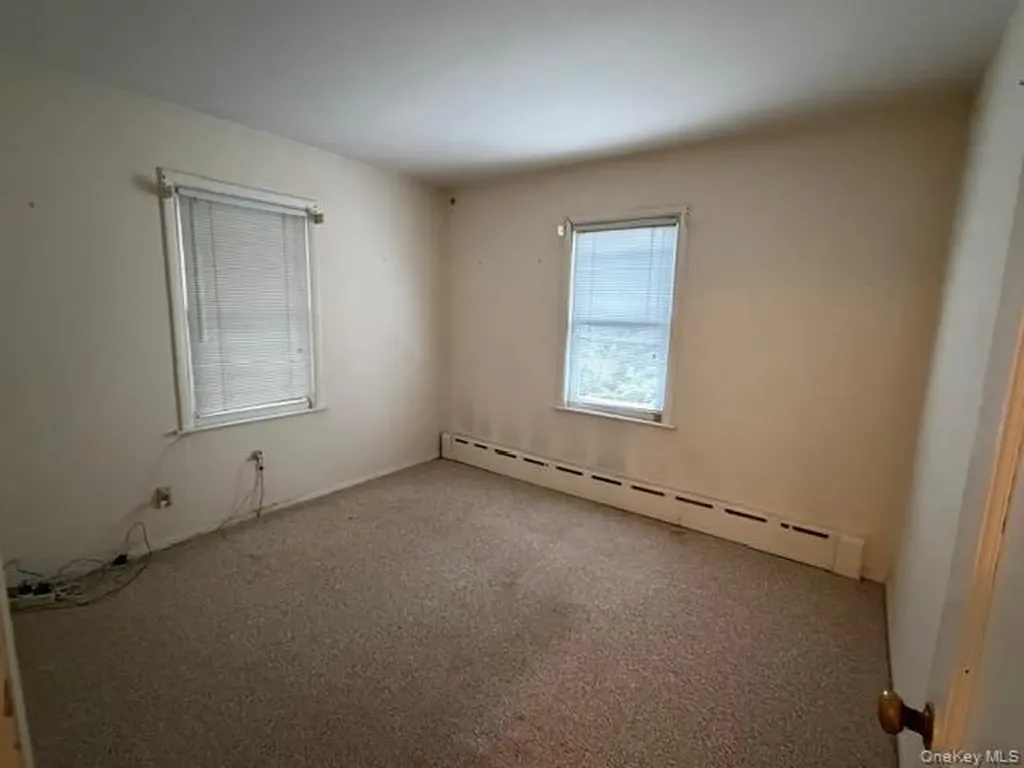 207 Morsemere Avenue Yonkers NY 10703