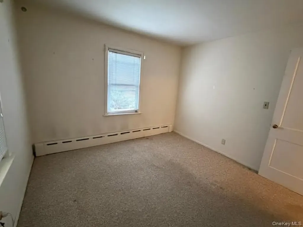 207 Morsemere Avenue Yonkers NY 10703