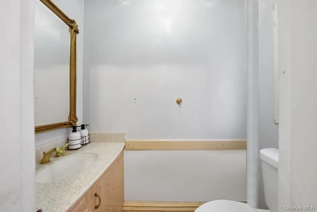 3641 Bertha Drive Baldwin NY 11510