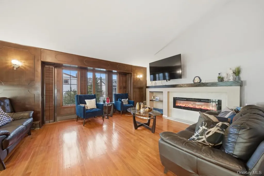 3641 Bertha Drive Baldwin NY 11510