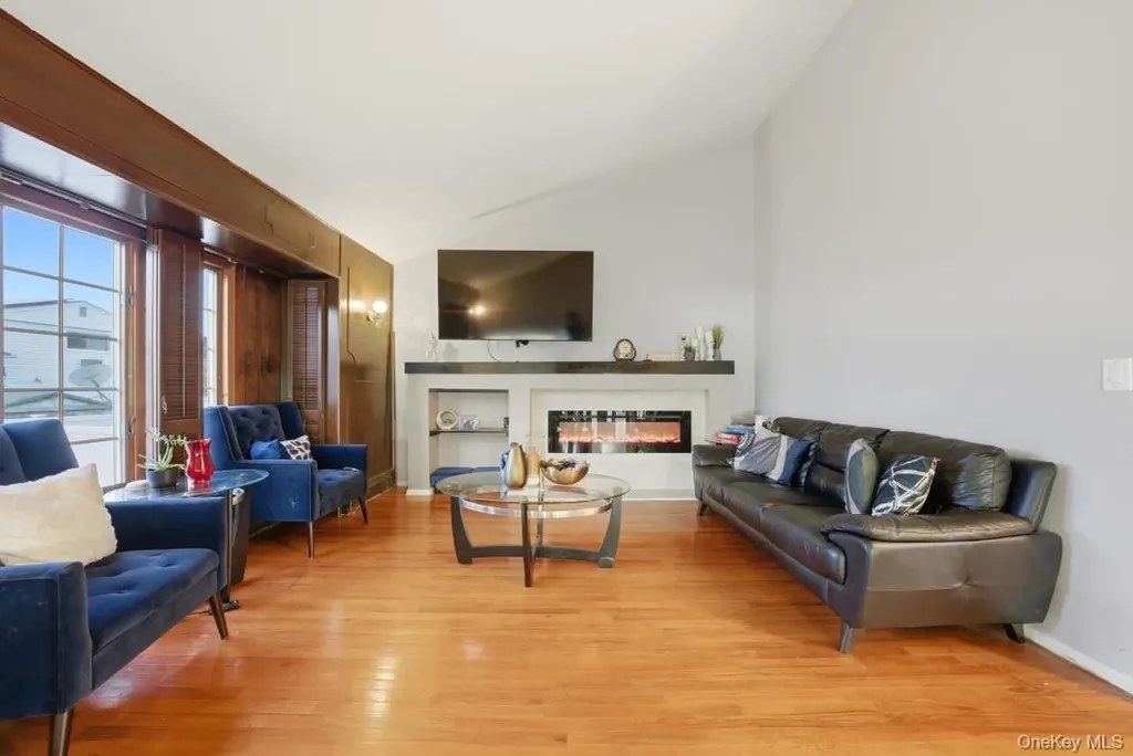 3641 Bertha Drive Baldwin NY 11510