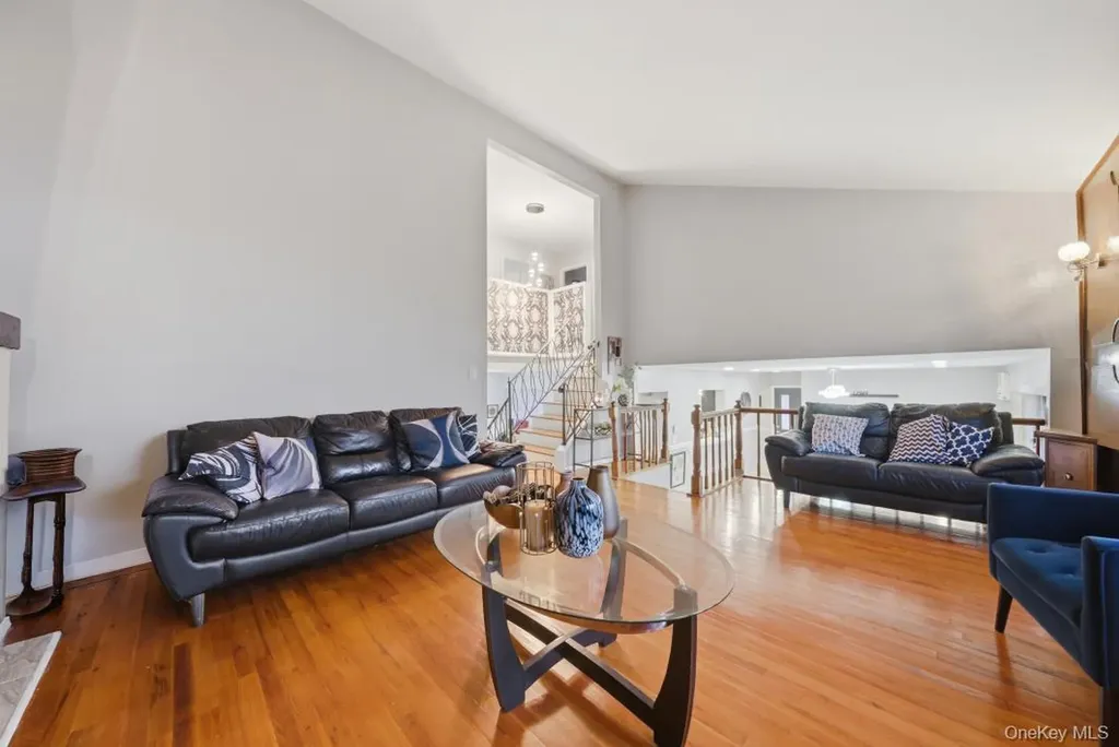 3641 Bertha Drive Baldwin NY 11510